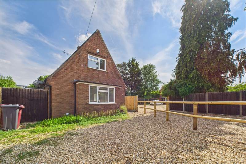 2 Bedrooms House for rent in Copse Avenue, Caversham, Reading, Berkshire, RG4