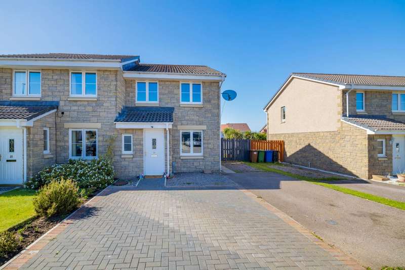 3 Bedrooms Semi Detached House