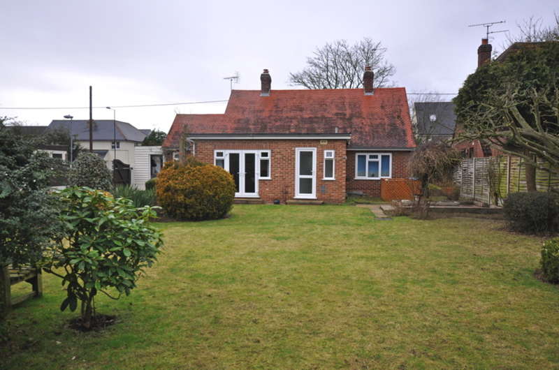 Property for Sale in Main Road, Great Leighs, Chelmsford, Cm3