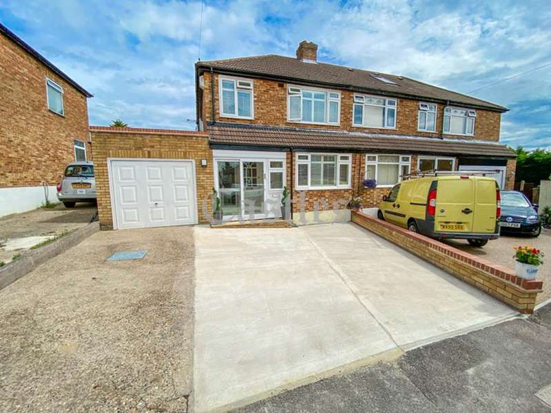 Properties for Sale in Waltham Abbey, Upshire Waltham Abbey Essex