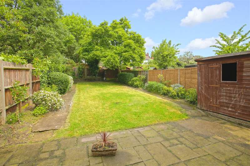Property for Sale in Swains Lane, Highgate, London, N6