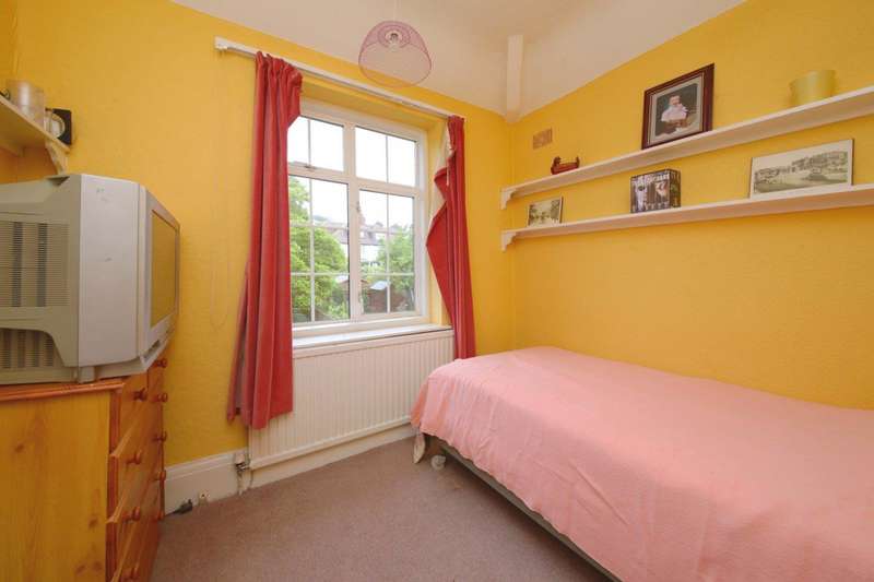 Property for Sale in Swains Lane, Highgate, London, N6