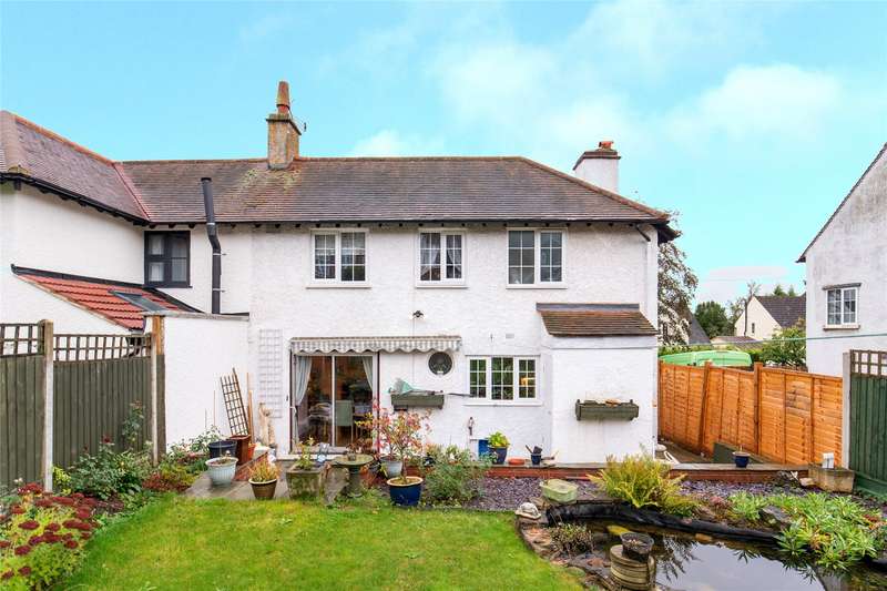 Properties for Sale in Loughton, Woodbury Hill Loughton Essex