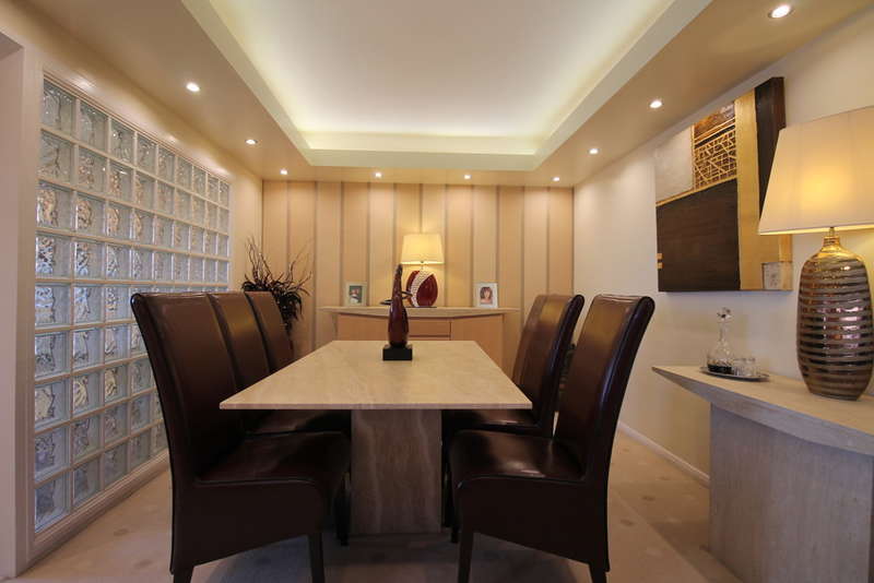 Property for Sale in The Bowls, Chigwell, Ig7