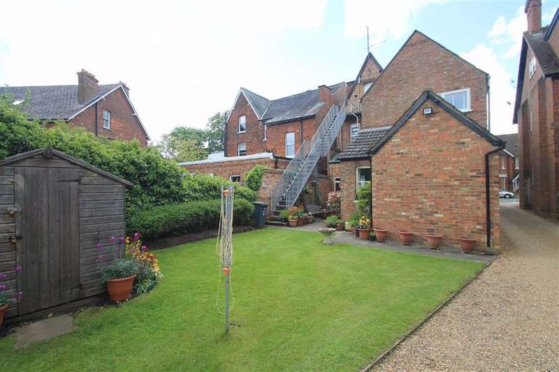 Property for Sale in Rothsay Road, Bedford, Mk40