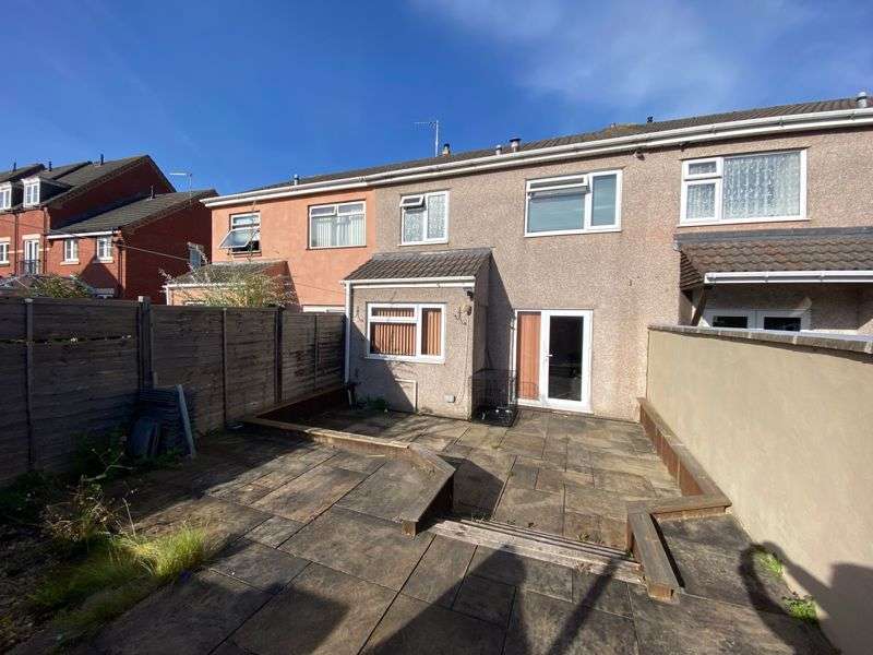 Property for Sale in Hanham Road, Bristol, Bs15
