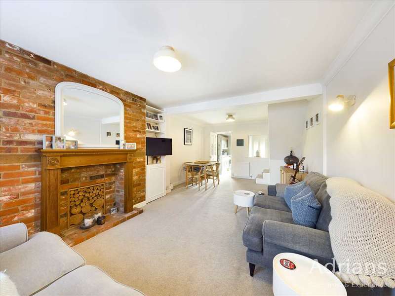 Property for Sale in Primrose Hill, Chelmsford, Cm1