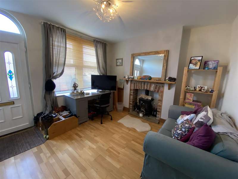 Property for Sale in Main Street, Horsley Woodhouse, Ilkeston, De7