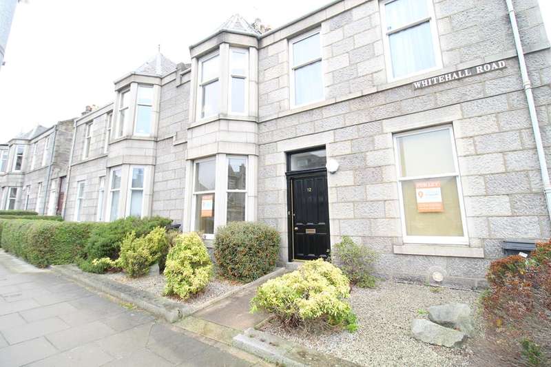 2 Bedrooms Flat for rent in Whitehall Road, Aberdeen, AB25