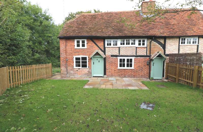 Property to rent in Wharf Cottages, The Wharf, Pangbourne, Rg8