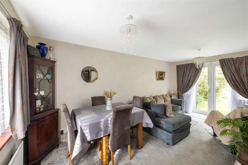 Property for Sale in Park Lane East, Reigate, Rh2
