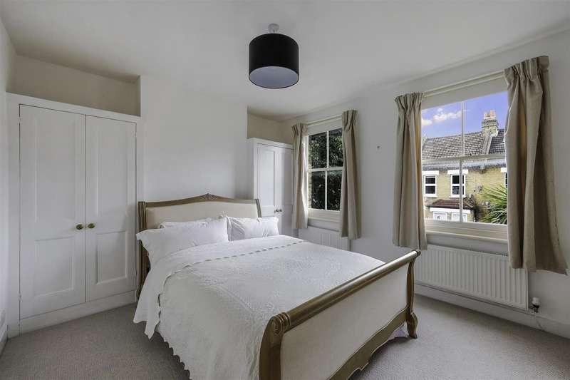 Property for Sale in Russell Road, London, Sw19