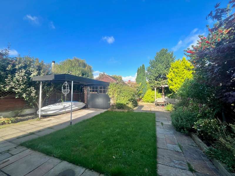 Property for Sale in Highbury Road, Heaton Chapel, Stockport, Sk4