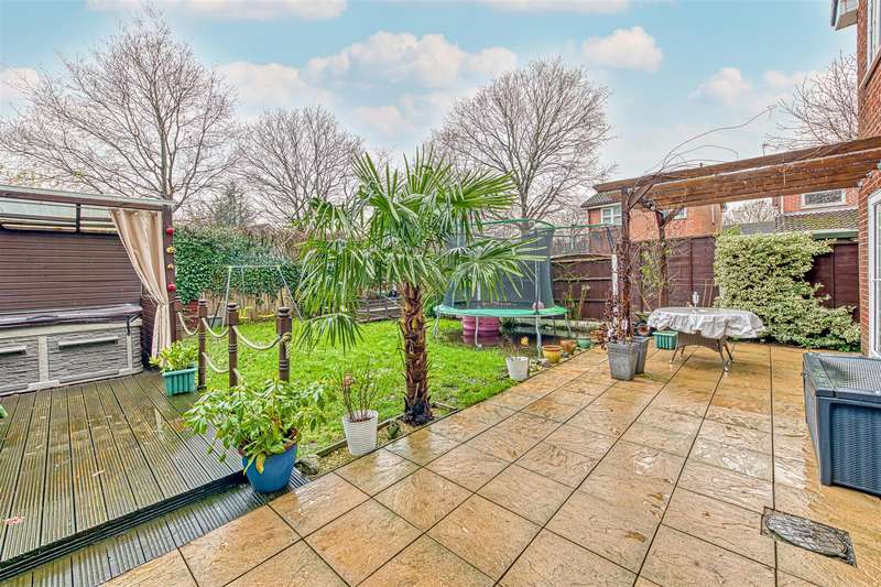 Property for Sale in Cresswell Close, Callands, Warrington, Wa5