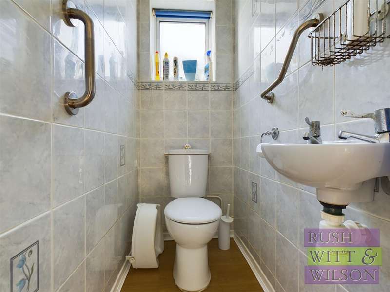 Property for Sale in Parkstone Road, Hastings, Tn34