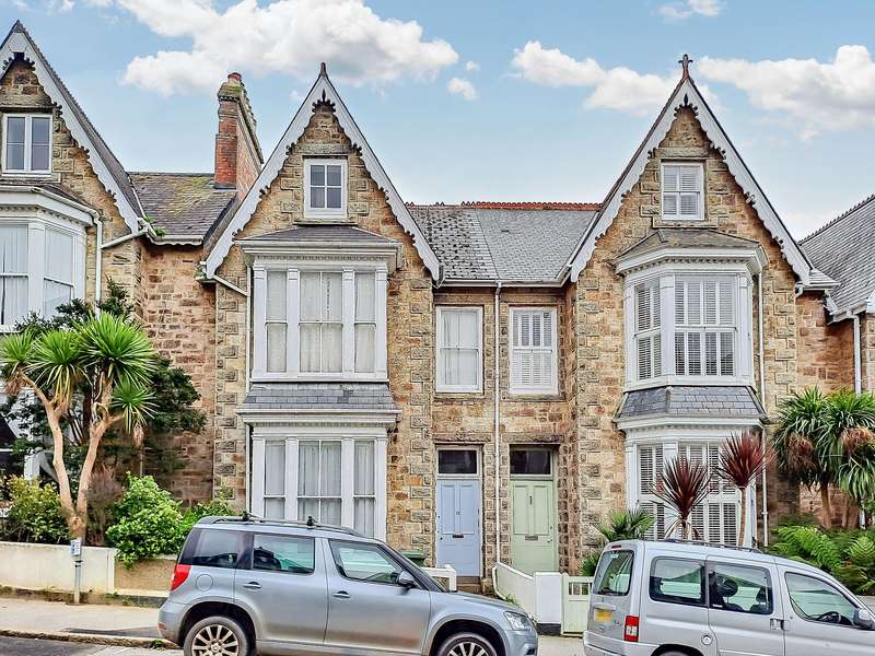 Properties for Sale in Penzance, Promenade Penzance Cornwall