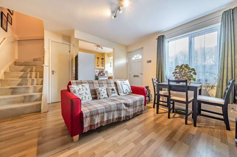 Property for Sale in Weybrook Drive, Burpham, Guildford, Surrey, Gu4