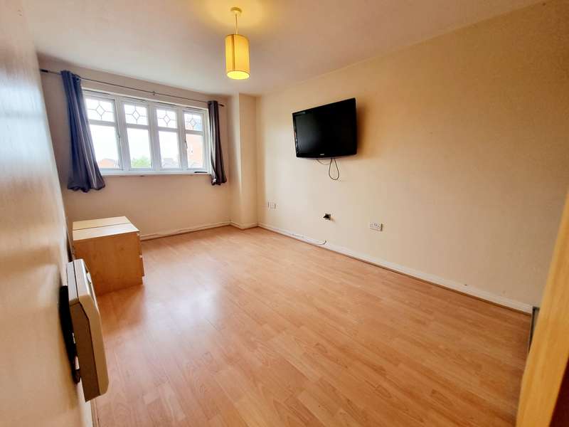 Property to rent in Rollesby Gardens, St Helens, Wa9