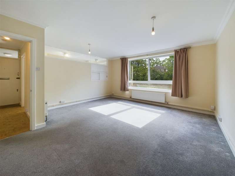 Property for Sale in Hersham Road, Waltononthames, Kt12