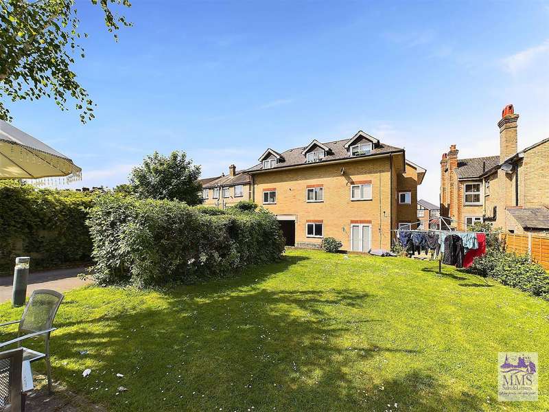 Property for Sale in Hastings Road, Maidstone, Me15