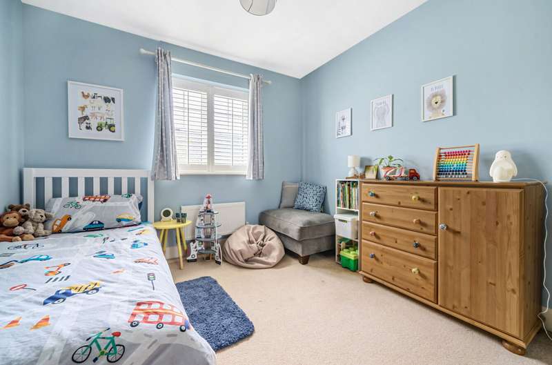 Property for Sale in Oakford Park, Halnaker, Po18