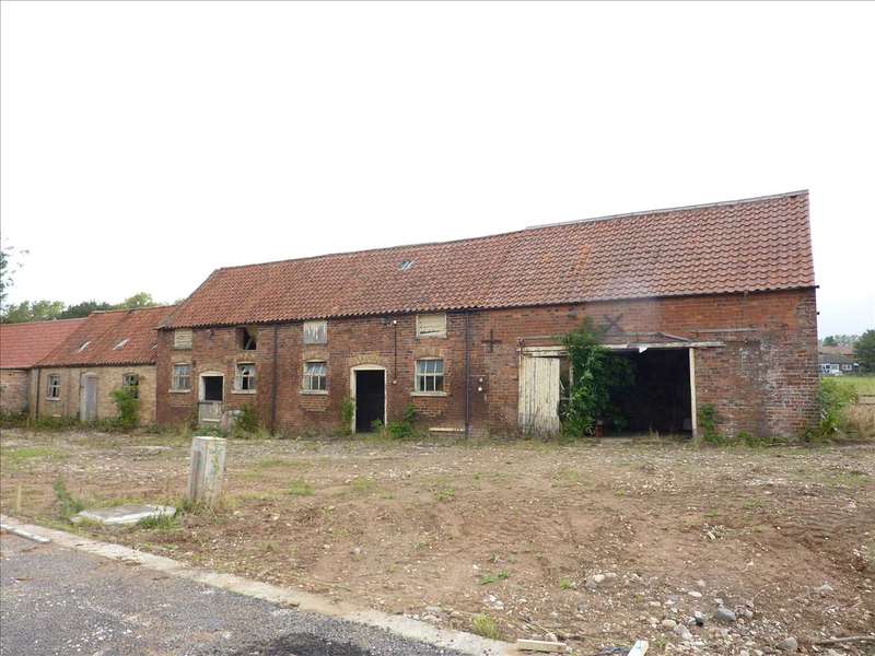4 Bedrooms Property for sale in Manor Farmyard, East End, Kirmington, Ulceby, DN39