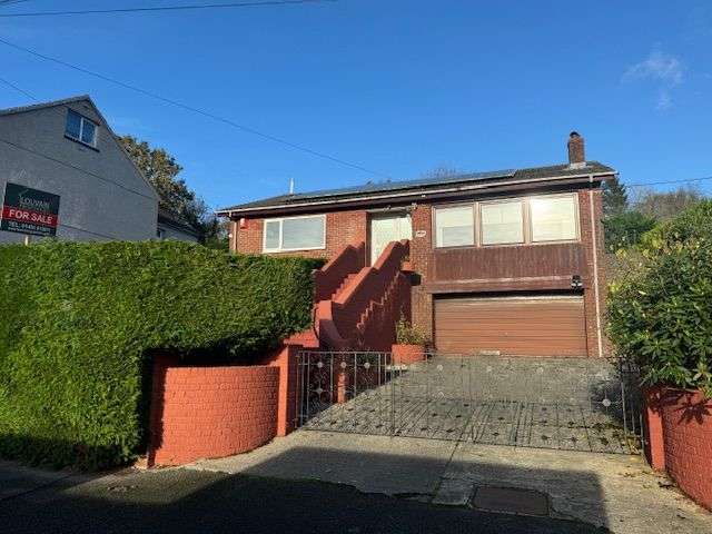 3 Bedrooms Detached House for sale in Pineglade, Tredegar, NP22