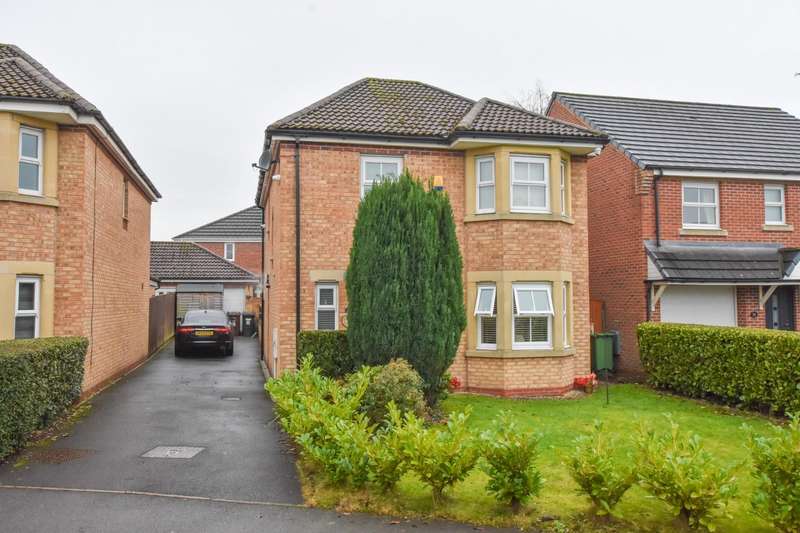 4 Bedrooms Detached House for sale in Redfield Croft, Leigh, WN7