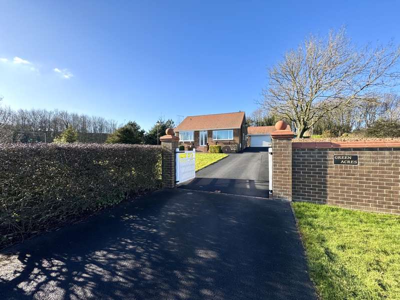 3 Bedrooms Detached Bungalow for sale in Stockton Road, Easington, Peterlee, County Durham, SR8