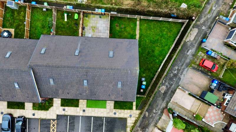 4 Bedrooms Semi Detached House for sale in Black Moss Court, Radcliffe, Manchester, M26