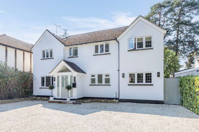 5 Bedrooms House for sale in Norfolk Farm Road, Pyrford, Surrey, GU22