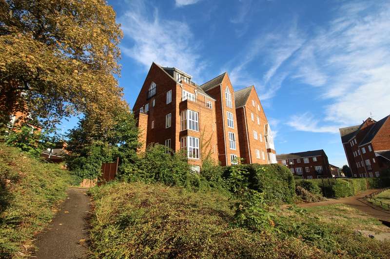 2 Bedrooms Apartment Flat for rent in Sovereigns Quay, Bedford, MK40