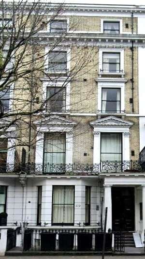  Terraced House for sale in Cromwell Road, Earls Court, SW5
