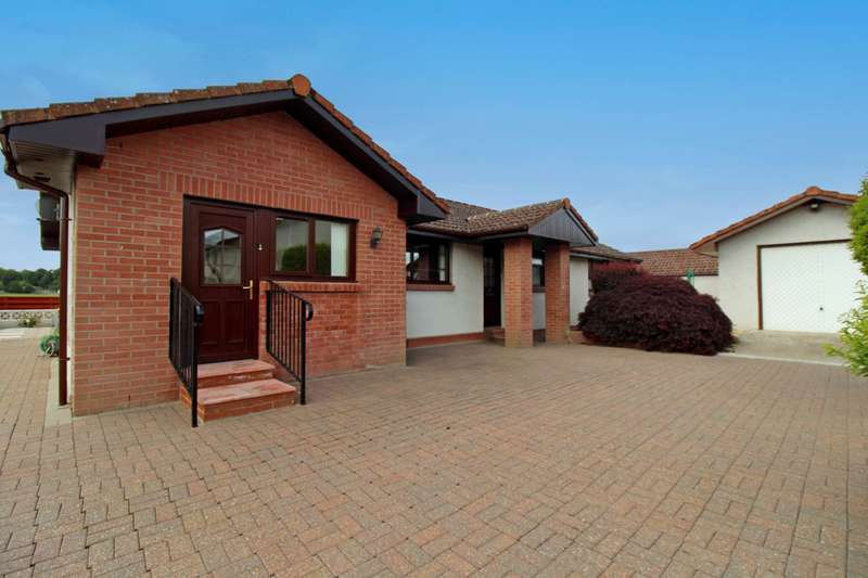3 Bedrooms Detached Bungalow for sale in Riverpark, Nairn, IV12