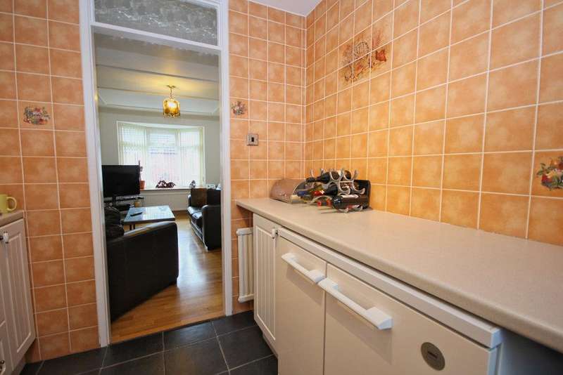Property for Sale in Queens Drive, Cottingham, Hu16