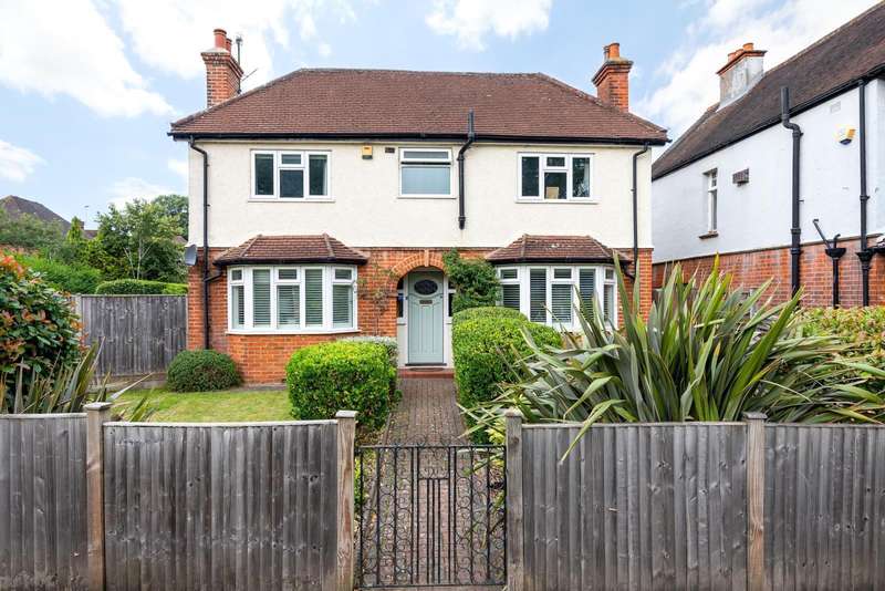 Property for Sale in Stoke Road, Guildford, Gu1