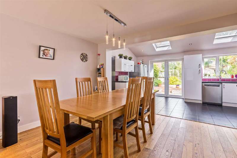 Property for Sale in Gresford Close, St Albans, Al4