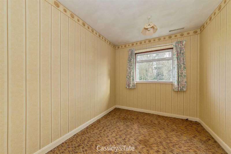 Property for Sale in Slimmons Drive, Marshalswick, St Albans, Al4