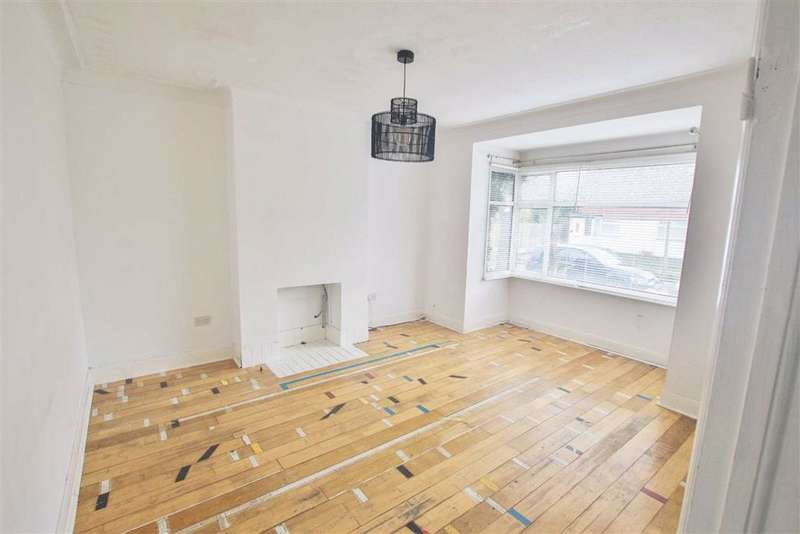 Property for Sale in Olivia Drive, Leighonsea, Essex, Ss9