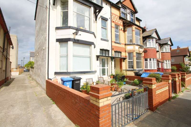 Properties for Sale in Rhyl, Lake Avenue Rhyl Clwyd