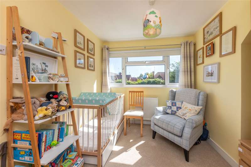 Property for Sale in Foxcote, Finchampstead, Wokingham, Berkshire, Rg40