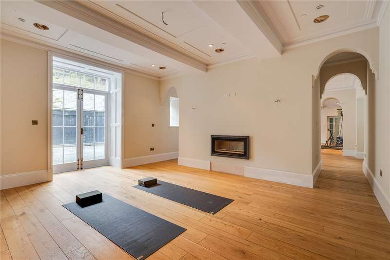 Property for Sale in Rhydoldog House, Cwmdauddwr, Rhayader, Powys, Wales, Ld6