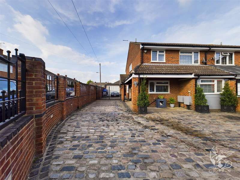 Properties for sale listed by Griffin Residential, Stanford Le Hope