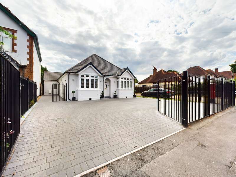 Properties for Sale in Addlestone, Princess Marys Road Addlestone