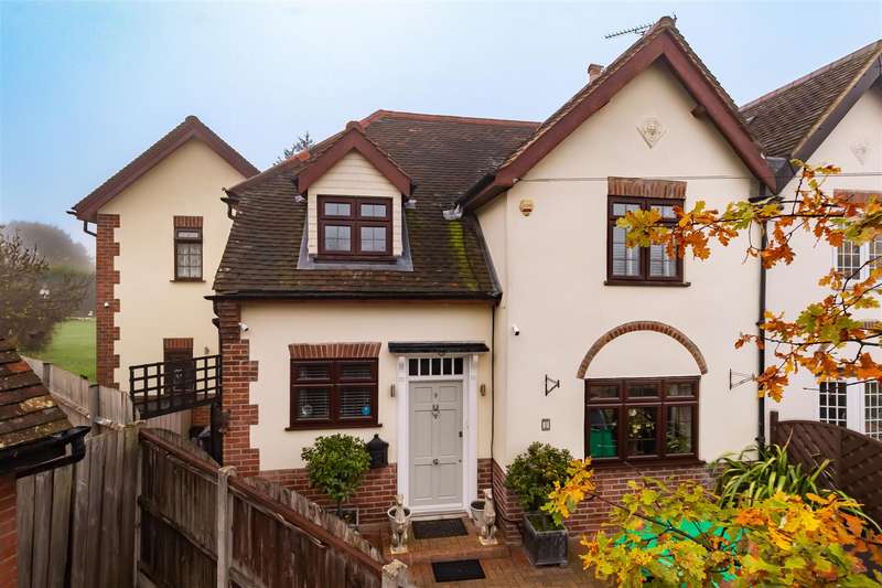 Properties for Sale in London, Chingford London