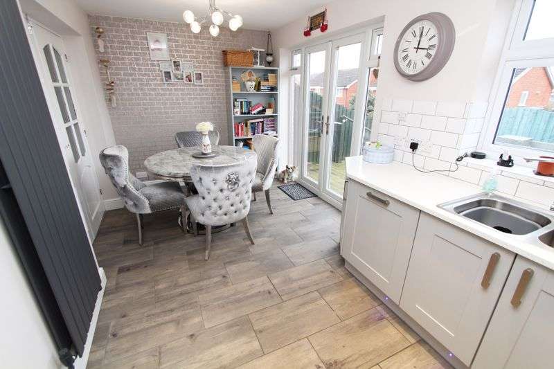 Property for Sale in Weavers Rise, Netherton, Dudley, Dy2