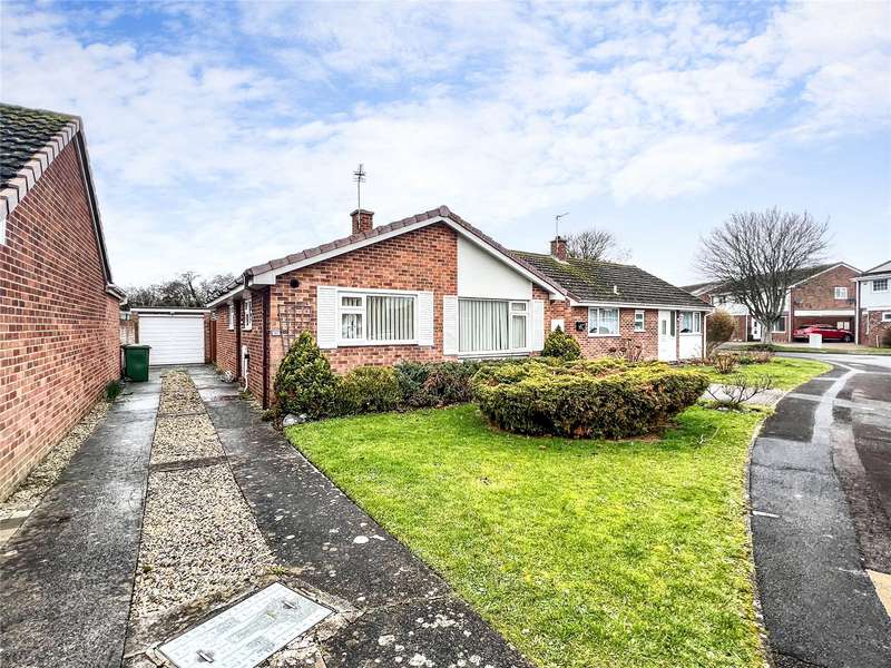 Properties for Sale in Burnhamonsea, Burnhamonsea Somerset