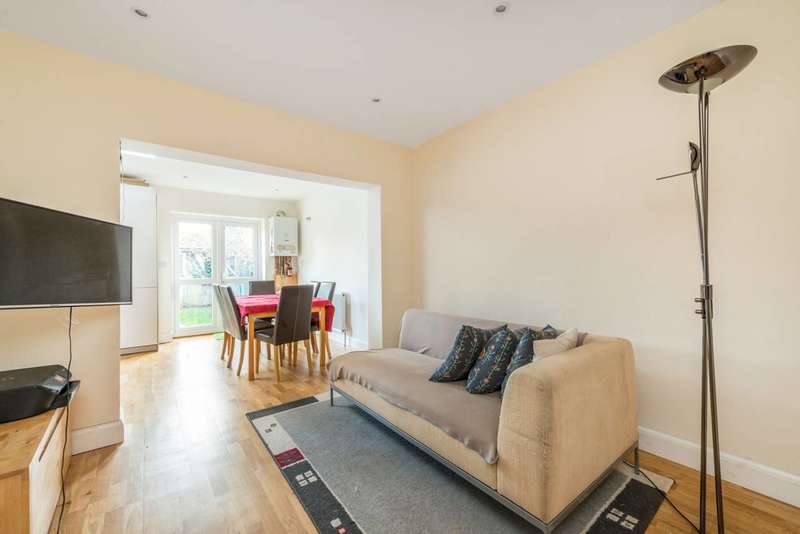 Property to rent in Elmer Gardens, Isleworth, Tw7