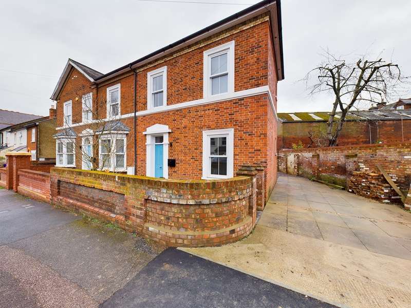 Properties for Sale in Hitchin, Hitchin Hertfordshire