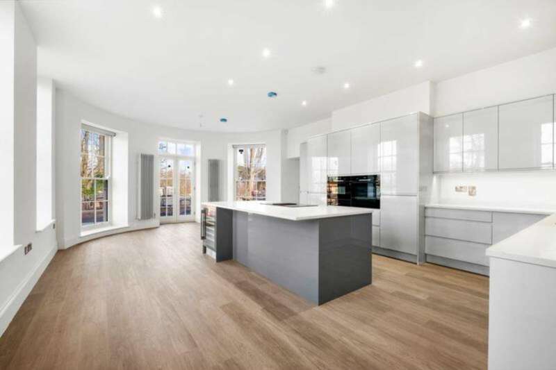 Property for Sale in Lady Walk, Packington, Ws14